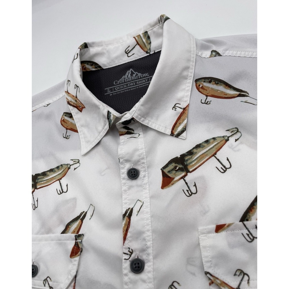 Croft Barrow Shirt Men's L Quick Dry White Fishing Lures Allover Print Button Up